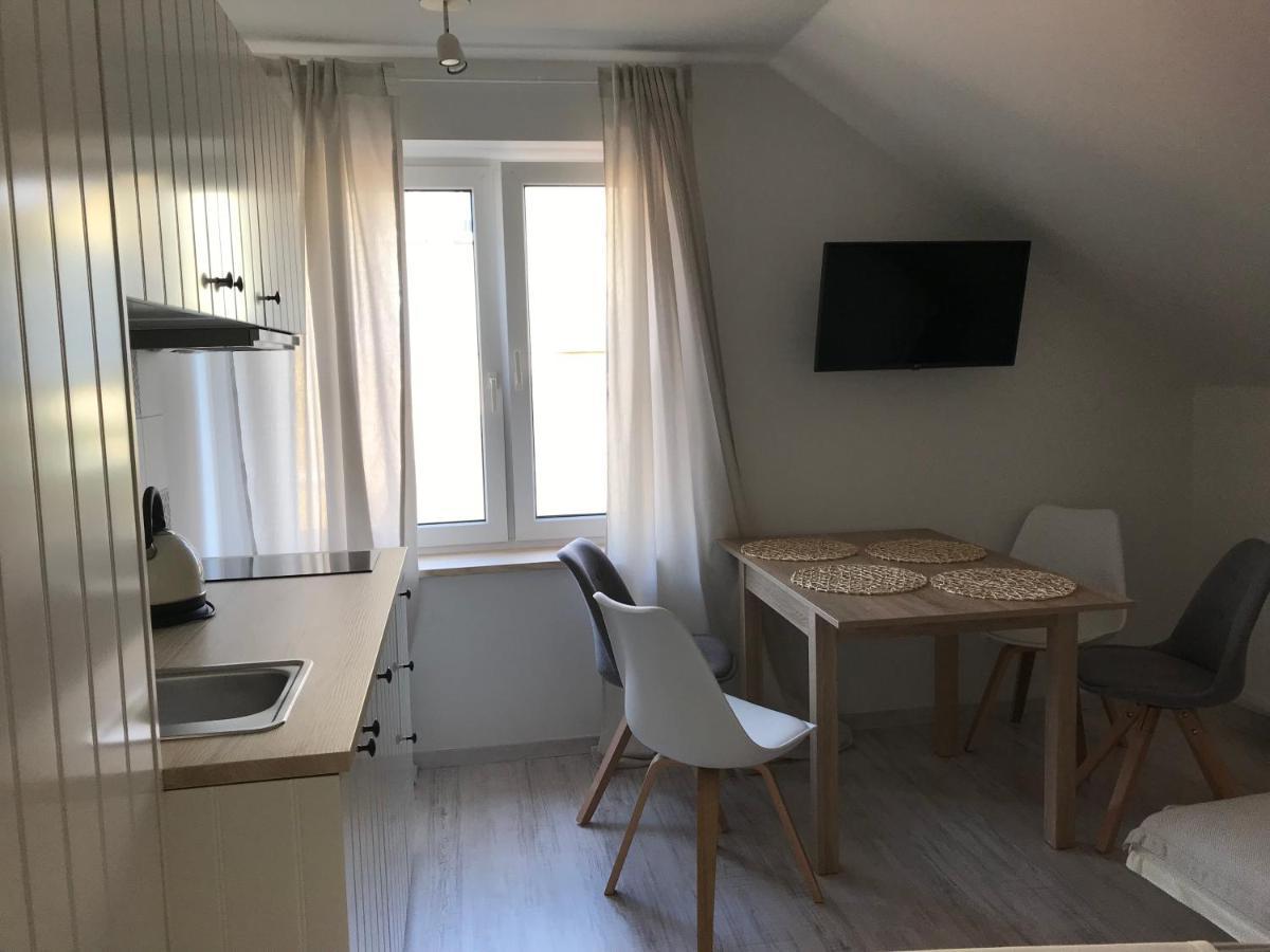 Morska Kryjowka Apartment Niechorze Bagian luar foto